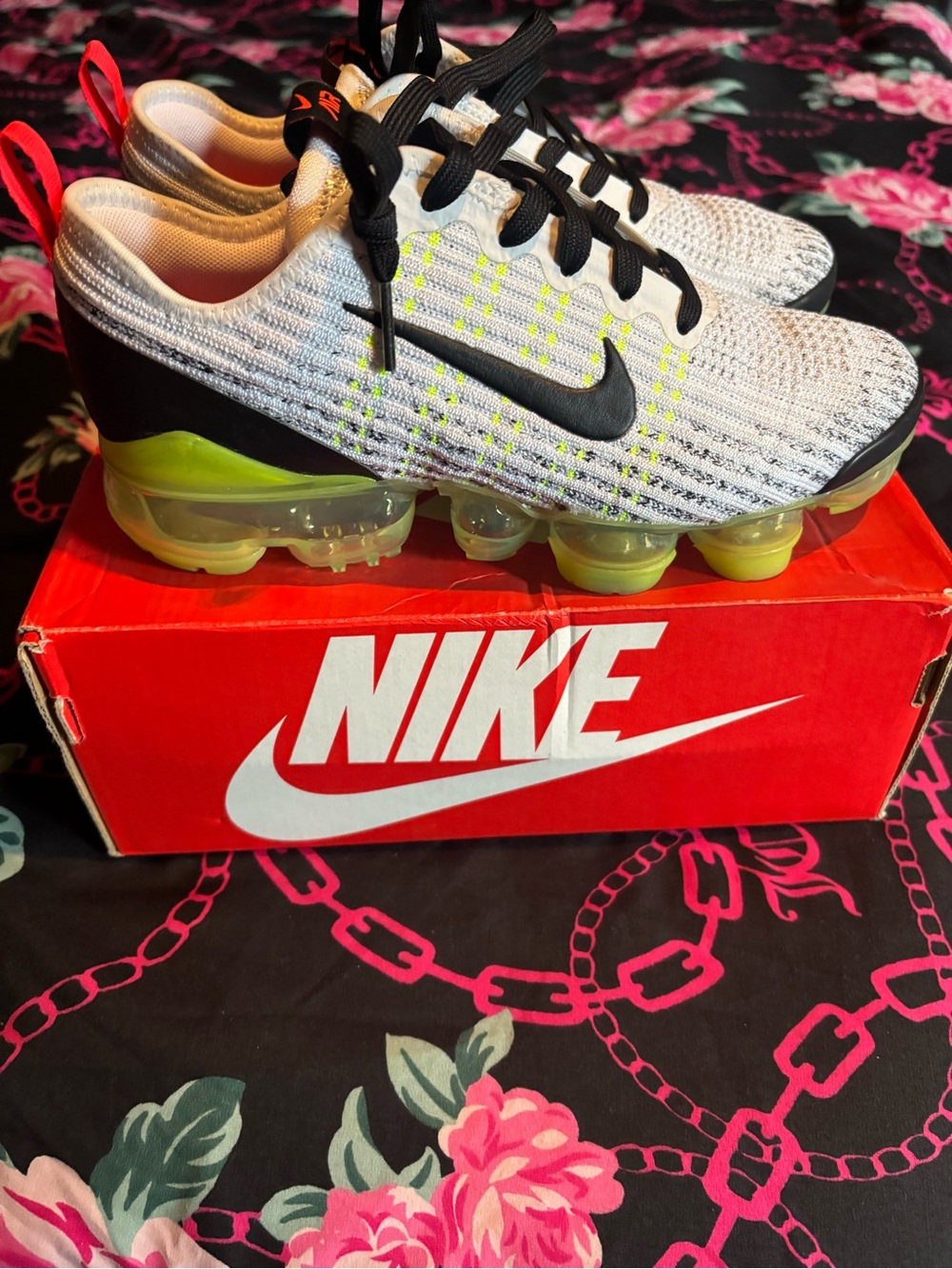 Nike Kids Vapormax Sneakers in White, Black, Neon Yellow